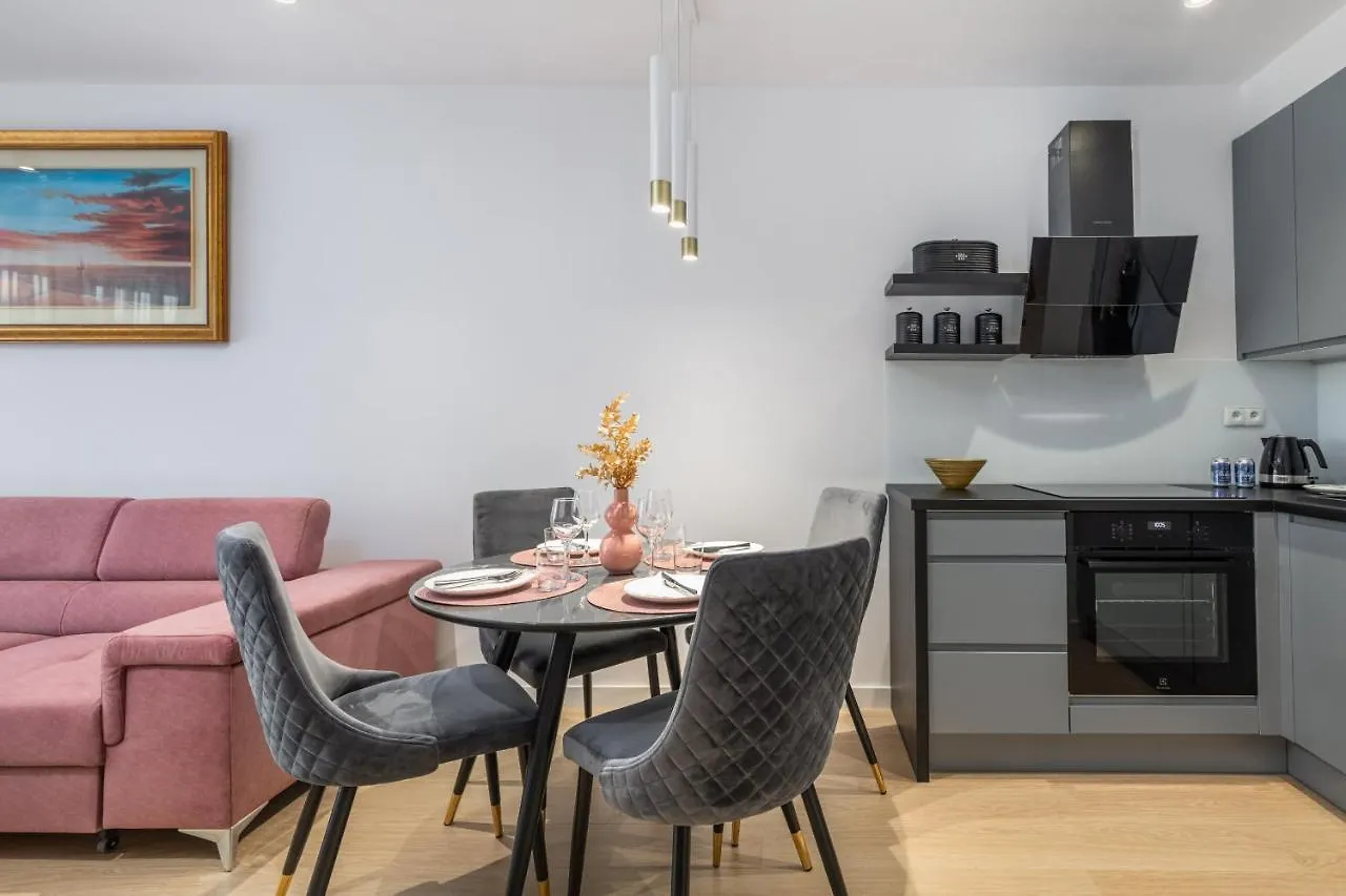 Westin House Resort Apartment Kolobrzeg By Noclegi Renters 0*,